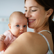 ÚJSZÜLÖTT KORTÓL